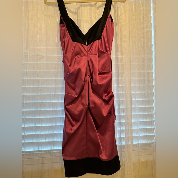 Nicole Miller Women's Satin Ruched Evening Dress - Picture 7 of 8